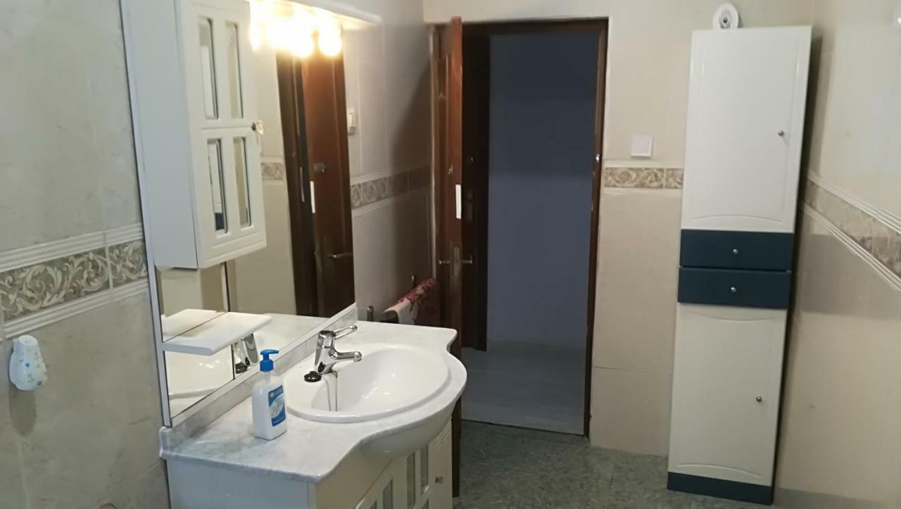 Villa "Luna De Segovia" Leganés Exterior foto